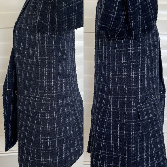 Ann Taylor The Tailored Double Breasted Blazer in Tweed, size 12, Cotton blend - Picture 4 of 11